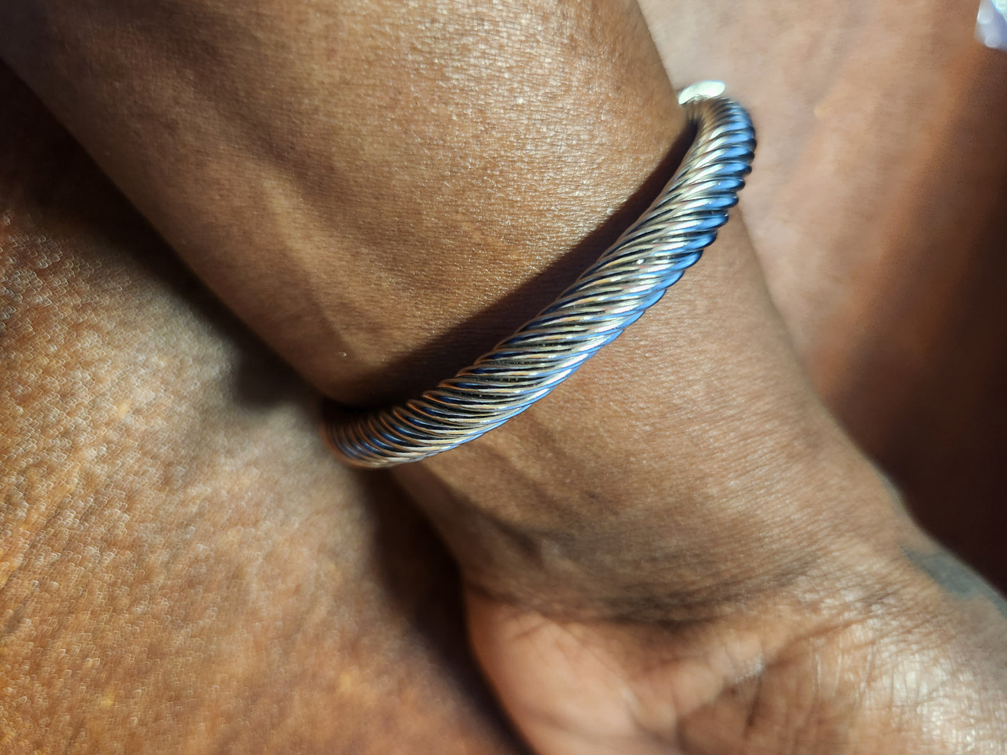 Thick Roped opal bangle